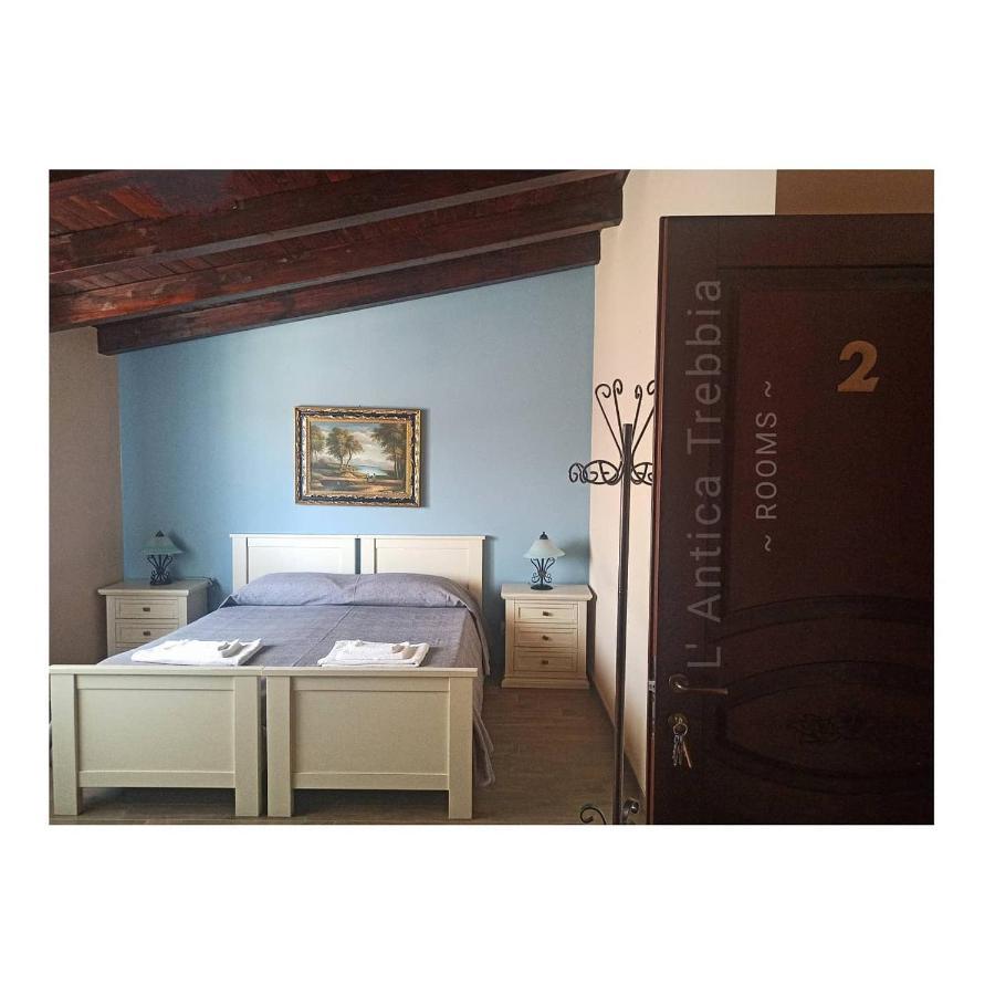 L' Antica Trebbia - Rooms Caltanissetta Habitación foto